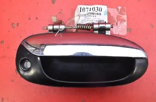 KIA Carens 4 generation (KY) (2022-2024) Зовнішня ручка правої передньої двері K2N158410 35108535