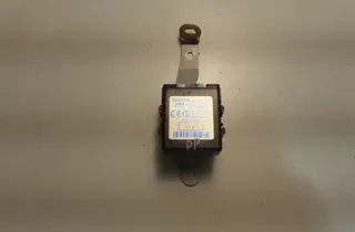 TOYOTA Prius 2 generation (XW20) (2003-2011) Блок управления дверей передние правые 8999147010 33444041