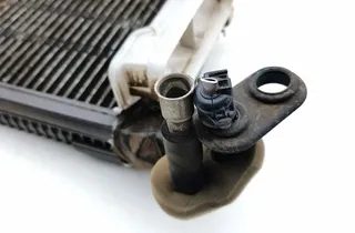 TOYOTA RAV4 2 generation (XA20) (2000-2006) Радиатор отопителя салона 33336054