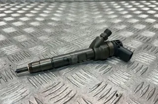 BMW 3 Series F30/F31 (2011-2020) Форсунка палива 7810702 35104728