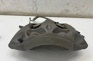 AUDI Супорт тормозов передний левый 35110508