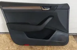 SKODA Superb 2 generation (2008-2015) Панель передньої лівої двері 3V1867013 33402433