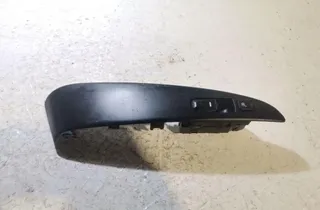 HYUNDAI ix35 1 generation (2009-2015) Кнопка керування вікном задніх правих дверей 935802S1109P 35031547