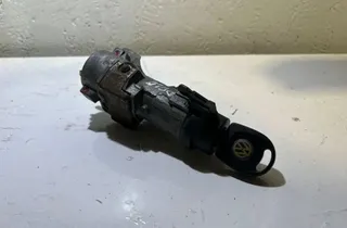 VOLKSWAGEN Polo 4 generation (2001-2009) Замок запалювання 4B0905851P,4B0905851 35011894