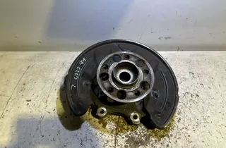 MERCEDES-BENZ C-Class W205/S205/C205 (2014-2023) Маточина заднього лівого колеса 35017673