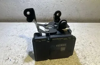 VOLVO XC60 1 generation (2008-2017) Насос ABS 31329139,10092604103,10061935511,000404972C2 35038246