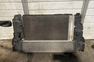 VOLVO V60 1 generation (2010-2020) Деталі системи охолодження 31368867 35019071