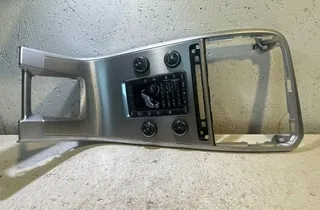 VOLVO XC60 1 generation (2008-2017) Панель обшивка щит MB222,1302418 35041107