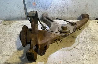 VOLKSWAGEN Transporter T6 (2015-2024) Маточина заднього лівого колеса 35042962