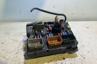 PEUGEOT 307 1 generation (2001-2008) Блок управления Комфорт 9661708180 35026589