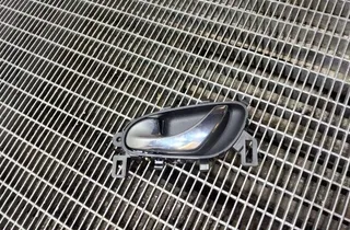 RENAULT Kadjar 1 generation (2015-2024) Левая задняя внутренняя ручка открытия 806714EA0A 33401183