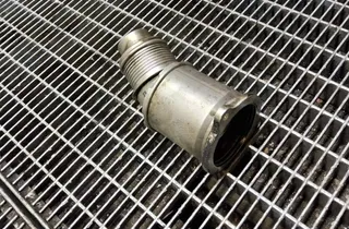 SEAT Leon 3 generation (2012-2020) шланг радиатора интеркулера 325081L,04L131111AD 33402337