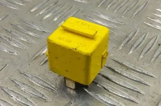 BMW 3 Series E46 (1997-2006) Реле 1378301 33482550