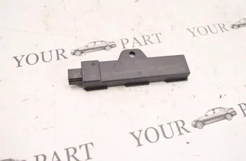 BMW X3 F25 (2010-2017) Антена безключового доступу 9220832 33482875