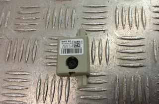 BMW 5 Series F10/F11 (2009-2017) Антенний підсилювач із кришкою багажника 9118262 33488979