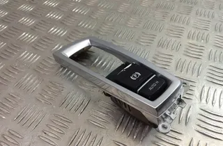 BMW 5 Series F10/F11 (2009-2017) Кнопка ручного гальма 9217594 33489060