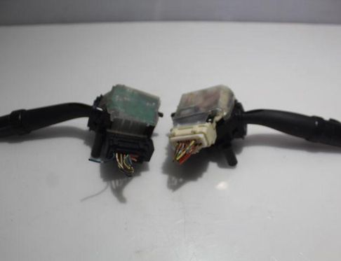 TOYOTA Avensis 2 generation (2002-2009) Переключатель света 32925457